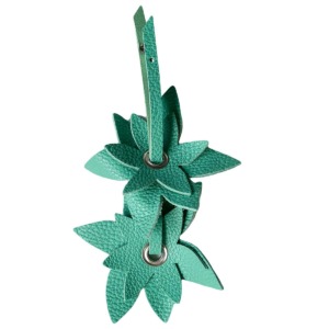 Anhänger Blumen Smaragd Taschenanhänger Leder elfenklang